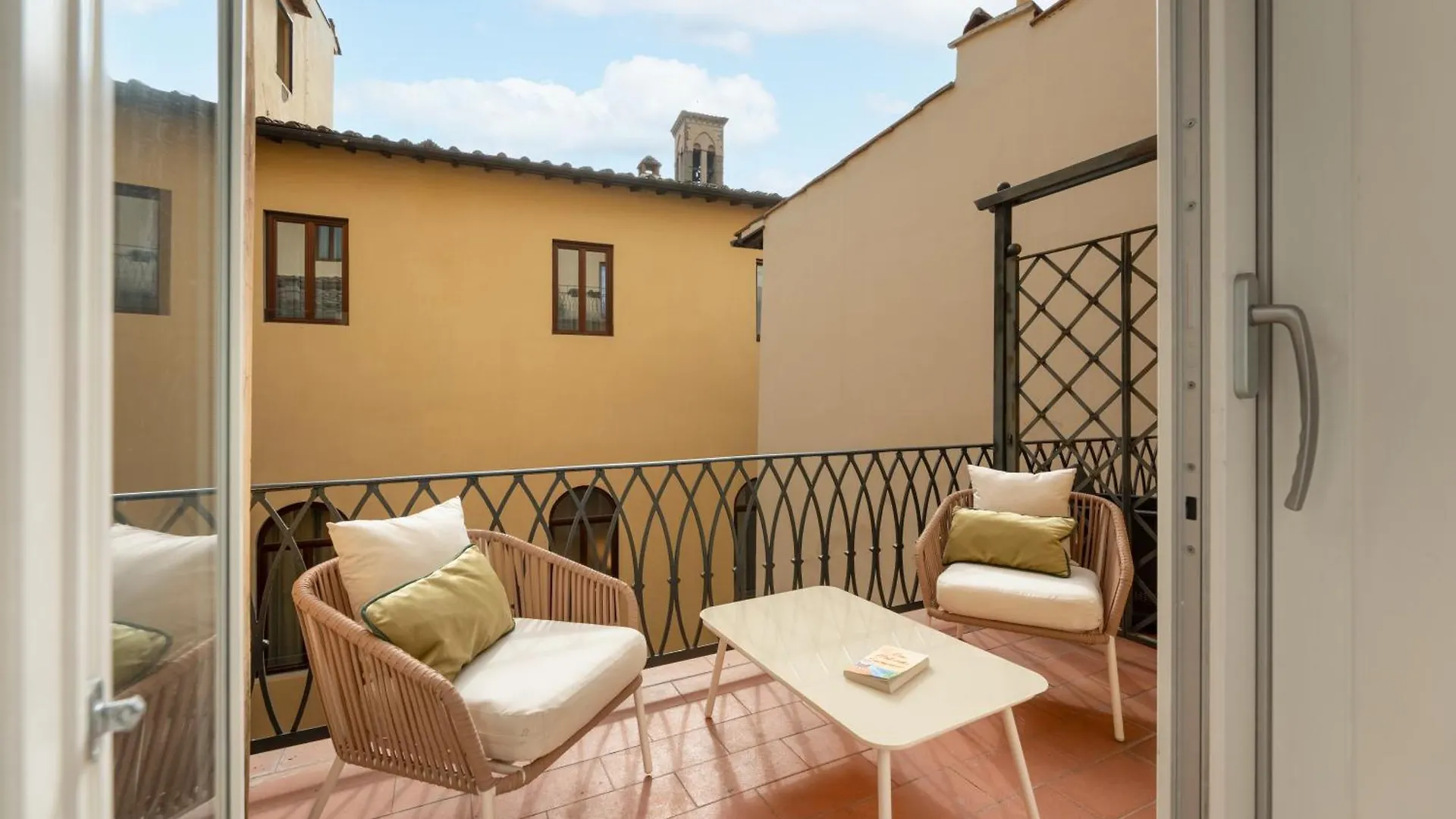 Keys Of Italy - Tornabuoni 5 Tot - Luxury Apartments Florence