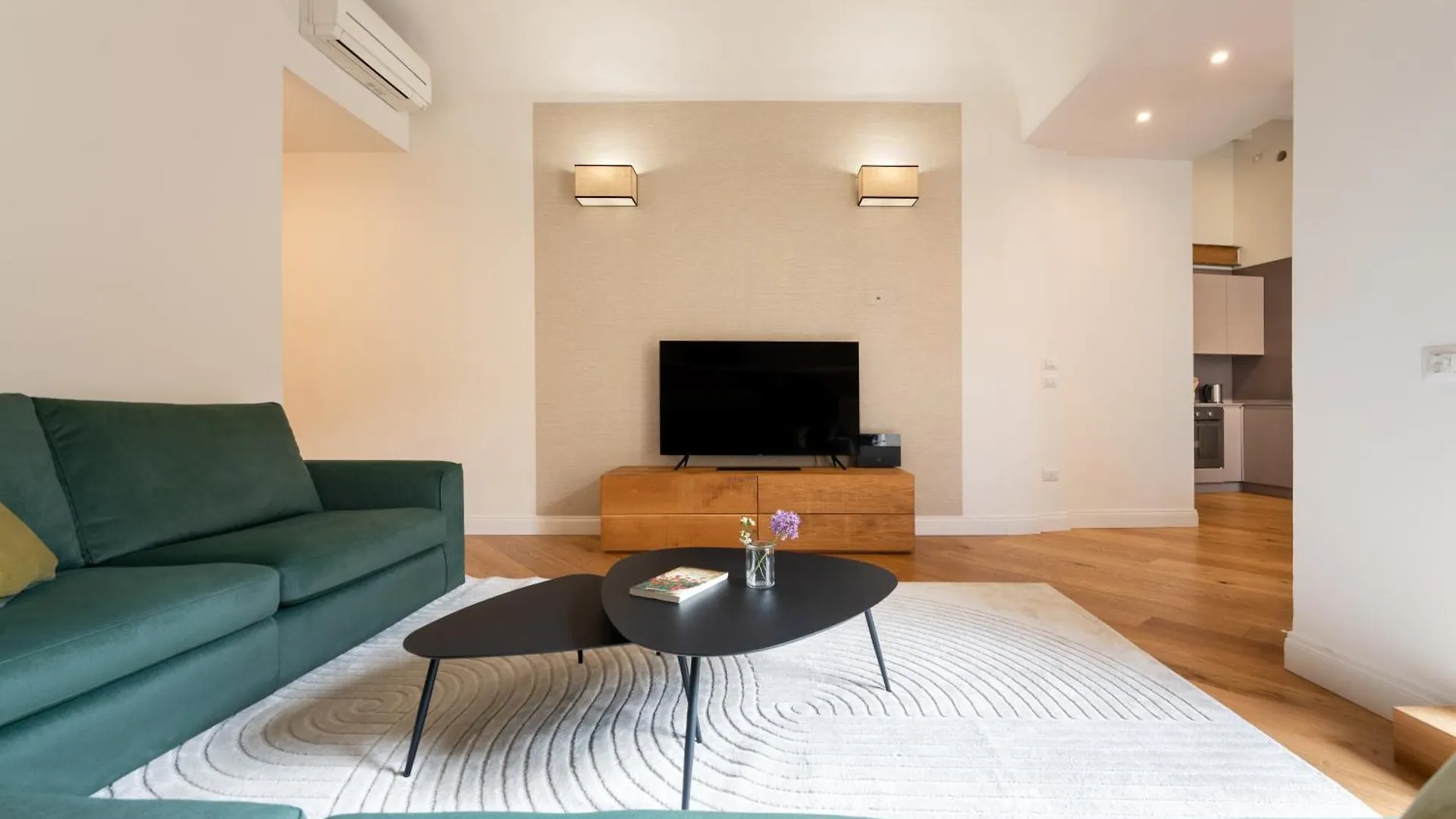 Keys Of Italy - Tornabuoni 5 Tot - Luxury Apartments Florence Italy