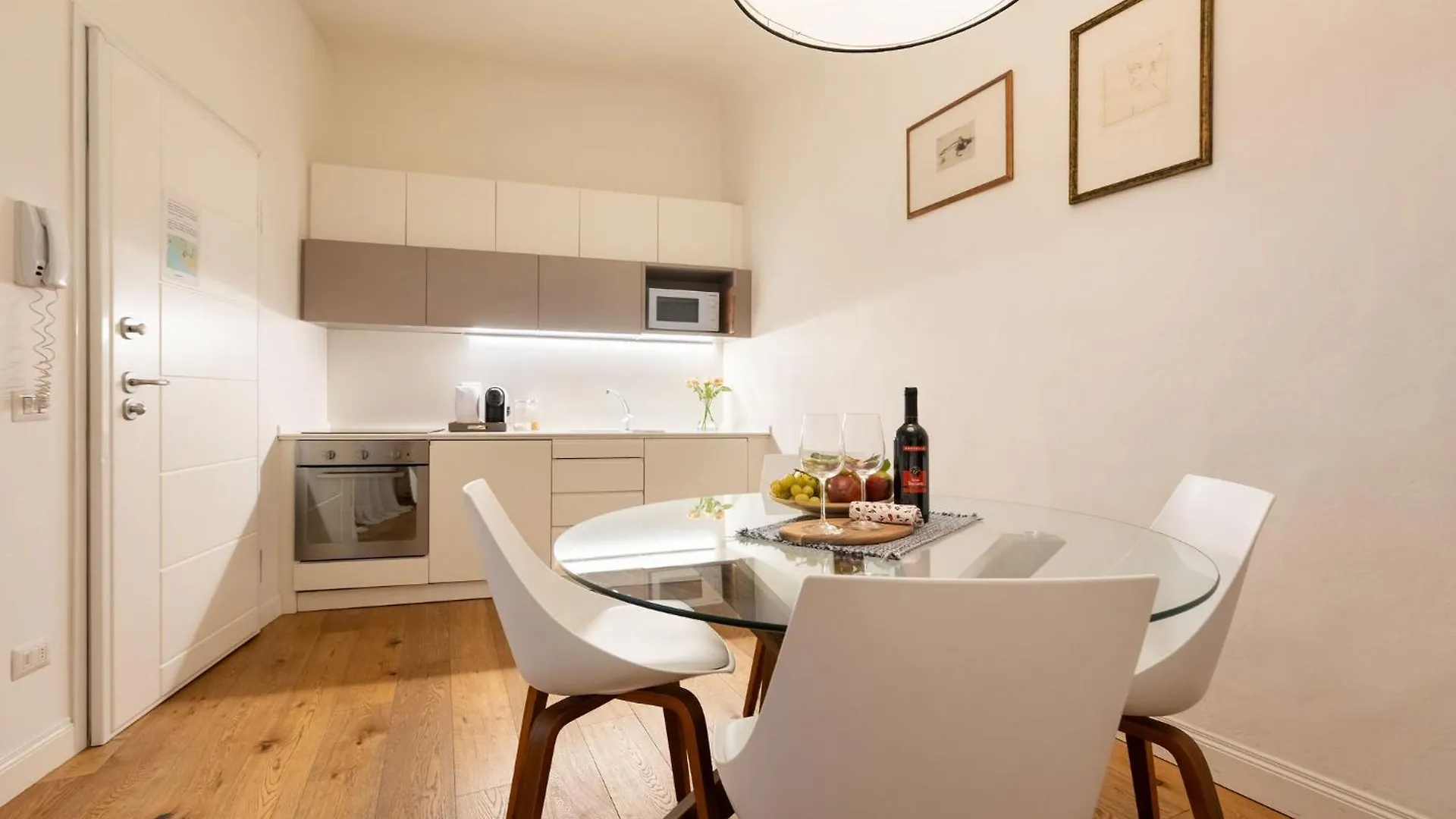 Keys Of Italy - Tornabuoni 5 Tot - Luxury Apartments Florence