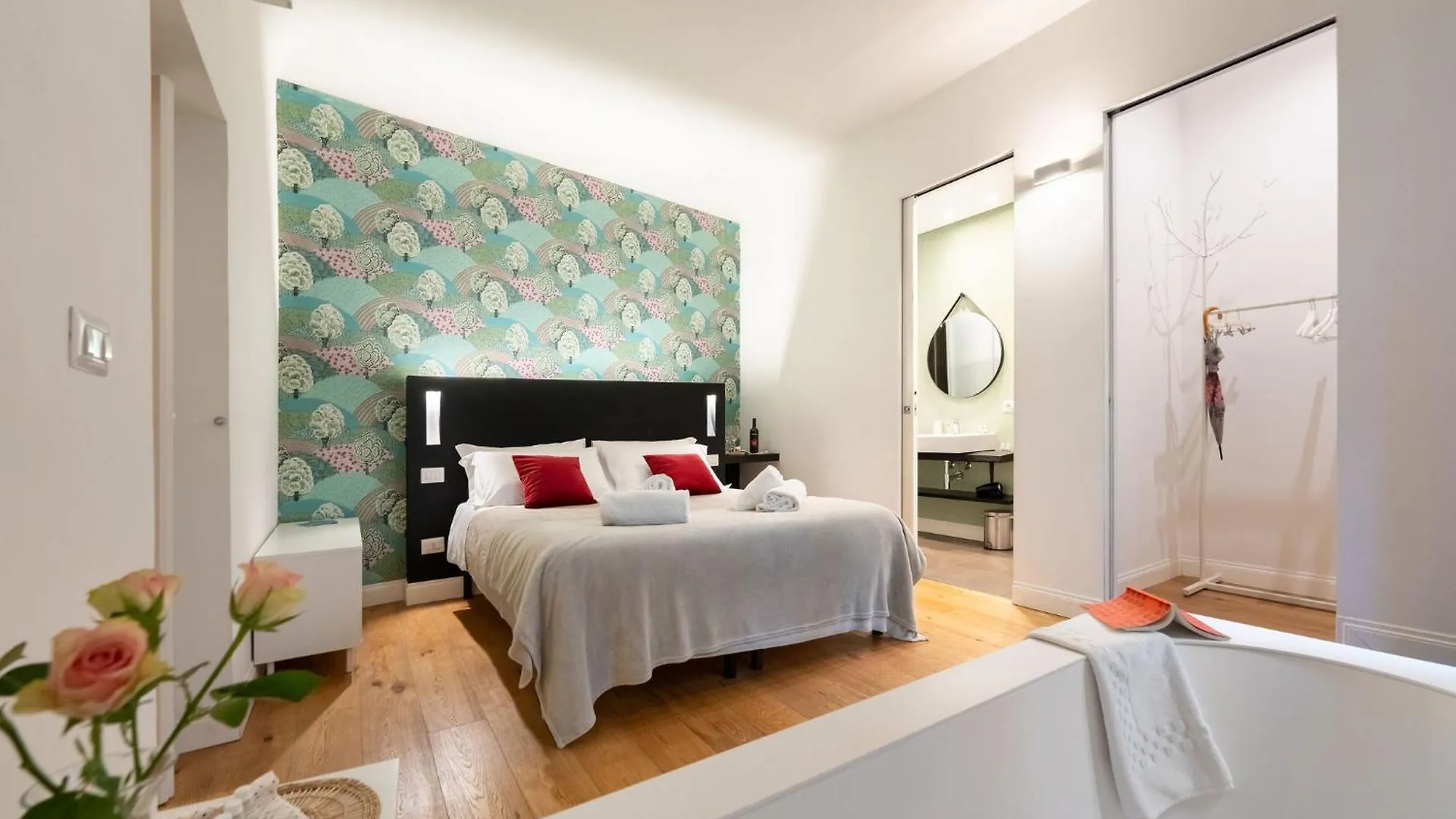 Keys Of Italy - Tornabuoni 5 Tot - Luxury Apartments Florence
